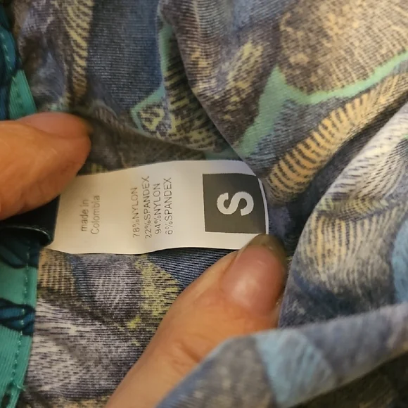 Maaji Teal and Gray Patterned Garment - Picture 8 of 8